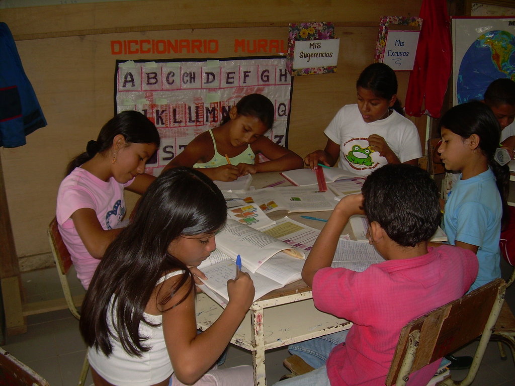 Quality Education for 198,000 Colombian children