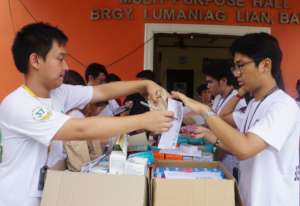 Students do their share in the Medical  Mission