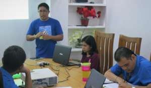 COSCA Coordinator during reef check discussion