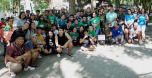 Helping keep our  reefs and seas plastic free..