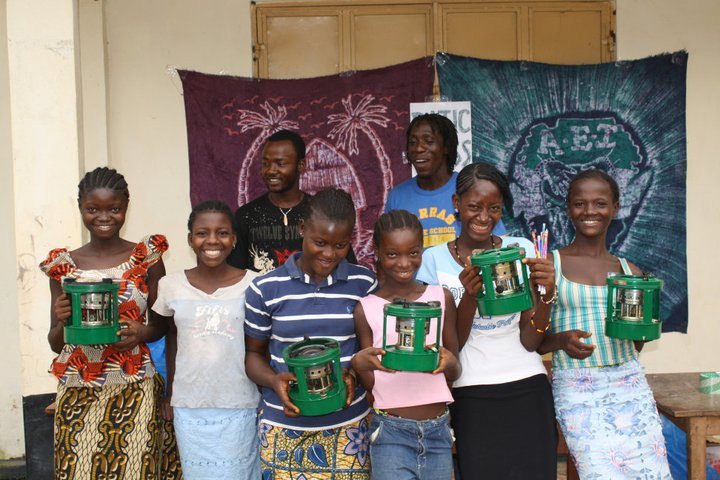 Arts Training for 50 Orphaned Youth in Daru