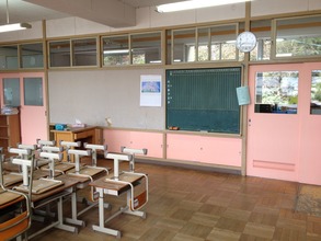 Pink classroom