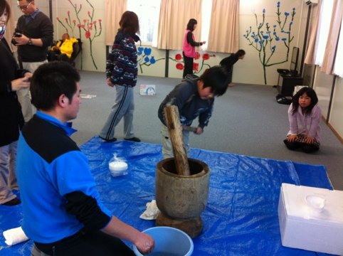 Learn & Play for tsunami-affected kids in Japan