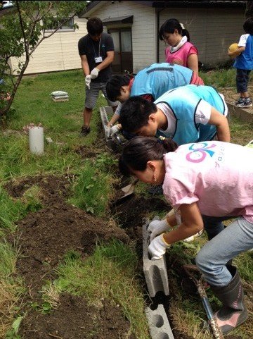 Learn & Play for tsunami-affected kids in Japan