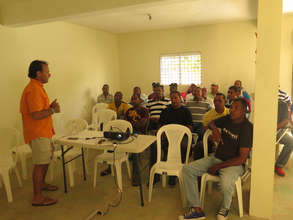 Talk to fishermen from Juancho