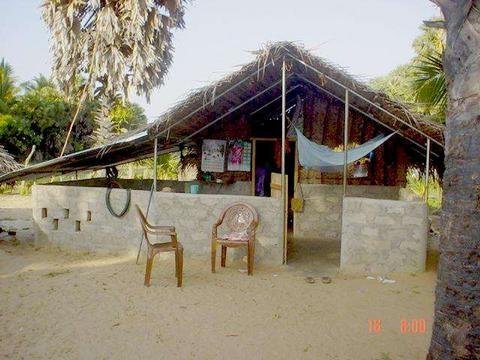 Tsunami Recovery for 400 Sri Lankan Families