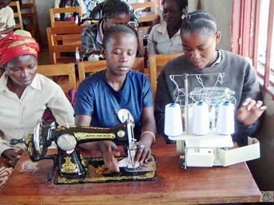 Empowerment to 1000 girls mothers off street