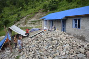 Dipli: the community working on the building