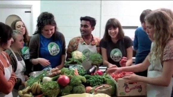 Empower communities to reduce UK food poverty