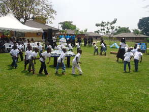 SOS-children dancing on commemoration day.