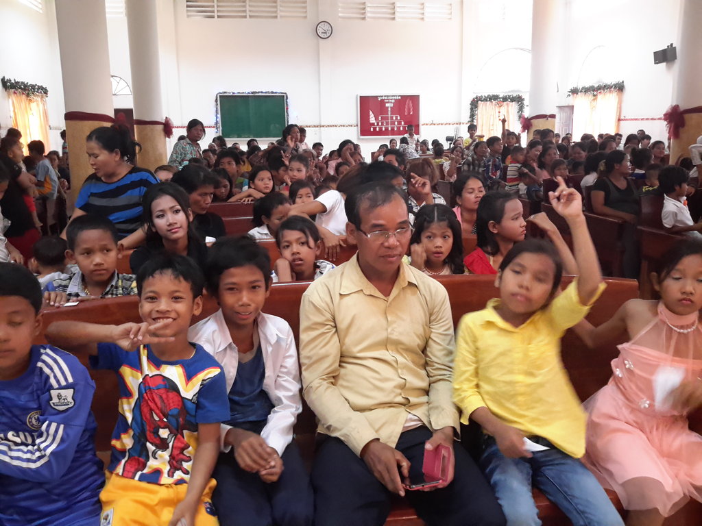 Children and Parents attend our Christamas!