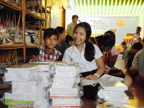 New bags, books and stationery for everyone