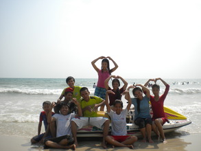 Top Students Reward Retreat to the Beach