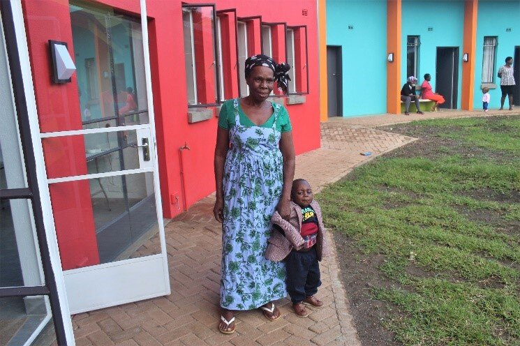 Golden Granny and grandchild 4