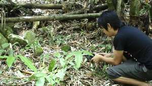 Henry films a cutaway for the film