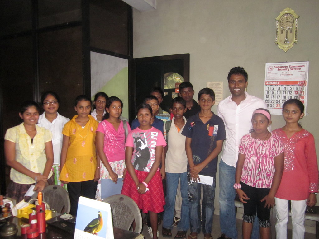 Educate 90 Students in Sri Lanka - ItOnlyTakesTen!