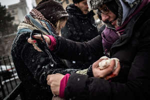 Laura Silvia Battaglia stops the bleeding
