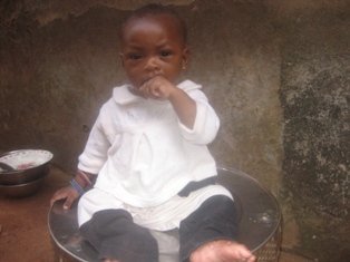 Saves pregnant woman and Baby Lives in cameroon
