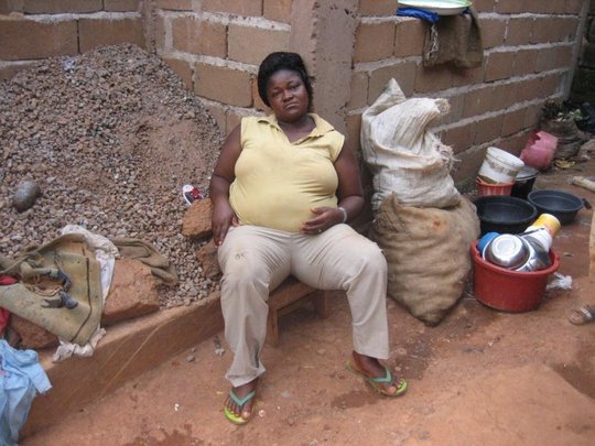 Saves pregnant woman and Baby Lives in cameroon
