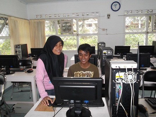 Help Erin Get a University Education in Bandung