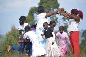 The girls decided to sing and dance