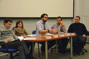 Debate; 18 February