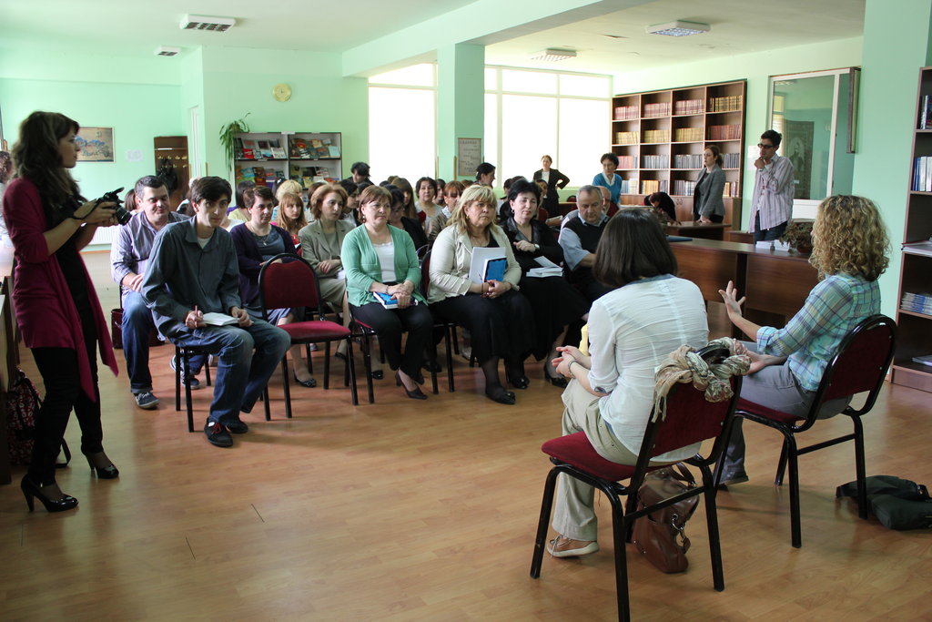 Read&Connect:Georgia Joins the Global Conversation