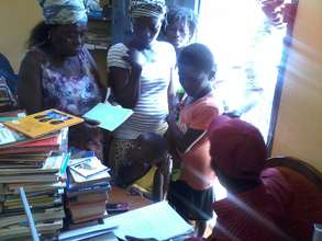 Mothers in the office to pre-register