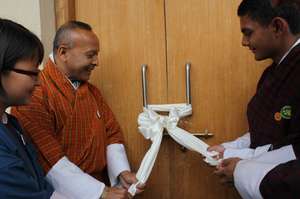 The Minister of Education helps us open the Lab!