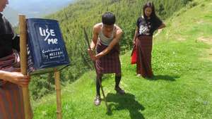 Putting up dustbins at Buddha Point- Go Mappers!