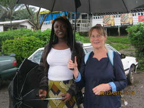 Lynne and Bonakanda Volunteer Teacher