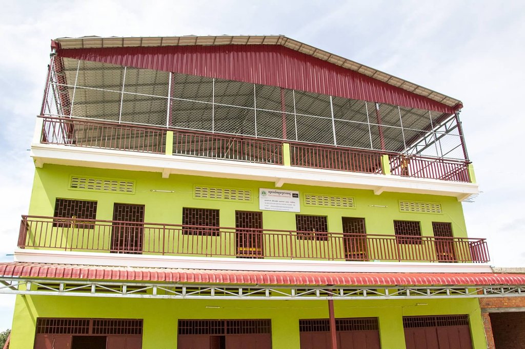 Bring a new dawn to 200 children in Cambodia