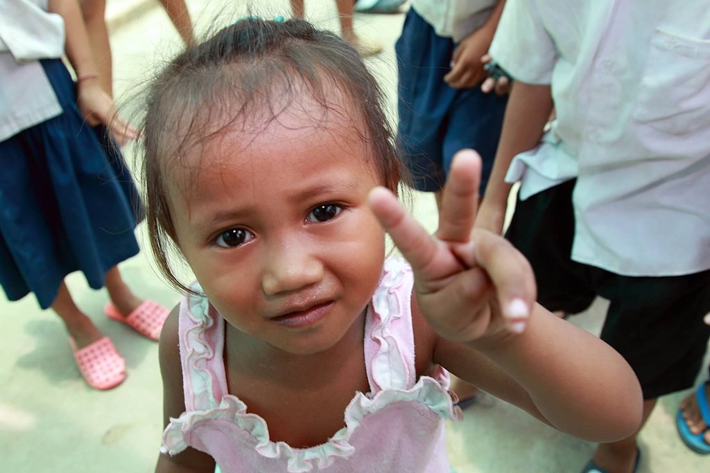 Bring a new dawn to 200 children in Cambodia