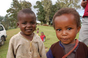 Sparking growth for 10K Ethiopian farmers, weavers