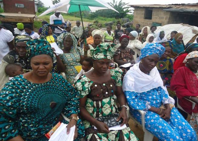 Train 300 rural women on women's rights in Nigeria