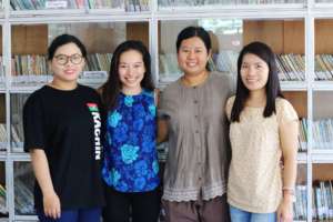 Shengxiao meets with KWAT staff in Mae Sot