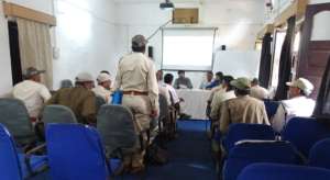 WTI team interacting with Forest Department team