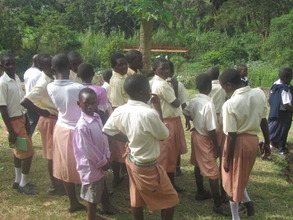 School group, Ngamba field trip