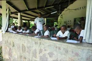 Conservation education at Lola ya Bonobo