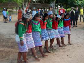 Shipibo girls performing a traditional dance