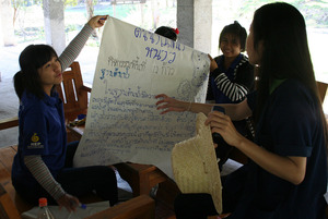 Kiki and the girls in environmental ed class