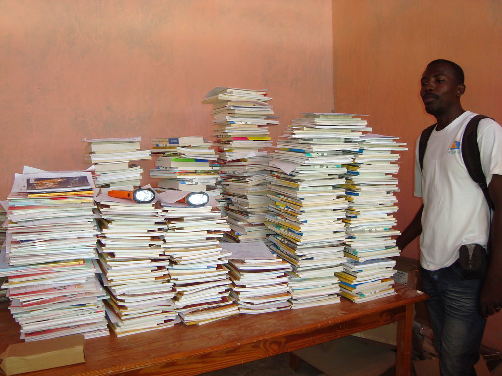 Textbooks for 5000 students in Haiti!