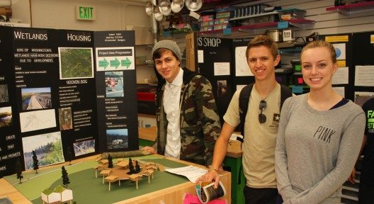 Students in STEM Innovation Pioneer Classroom