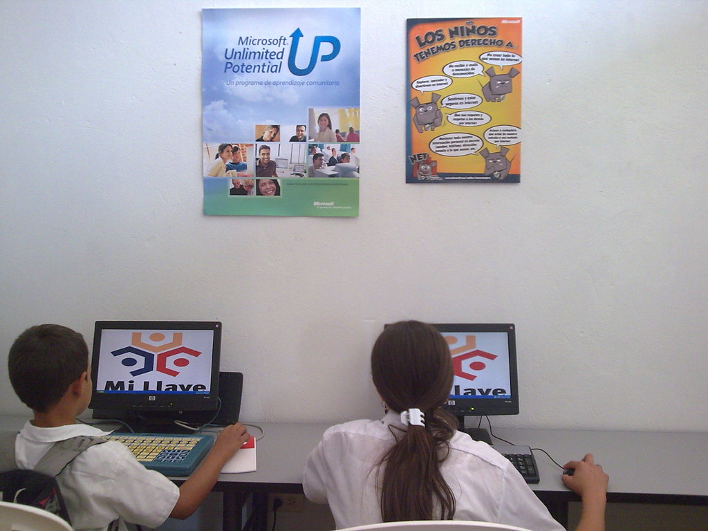 Youth Empowerment in Colombia through Technology