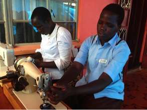 Dilish training others