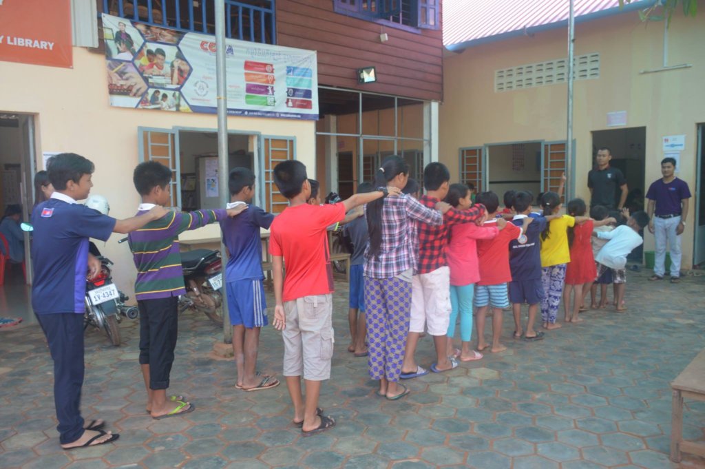 Make line before hand washing