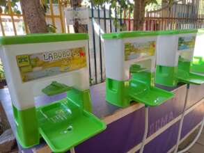 Handwashing station for kids