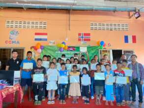 Awards to outstanding students in Pchum Ben