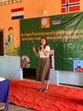 Public speaking contestant