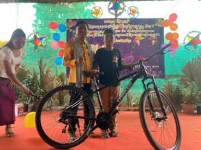 Student won lucky draw during Khmer New year